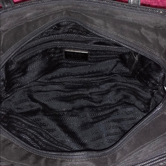 VINTAGE Authentic Prada triple zipper bag all marks shown - Picture 5 of 5